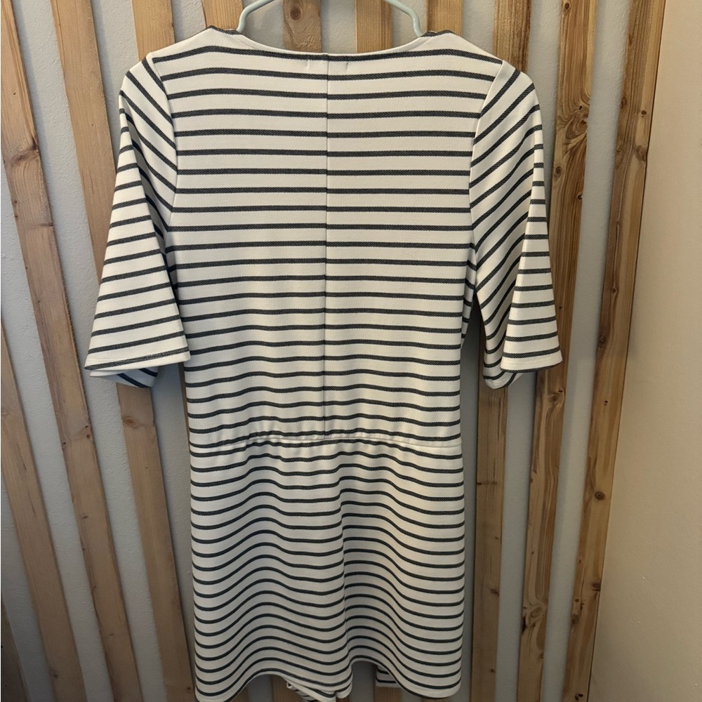 Express Romper - Picture 2 of 2